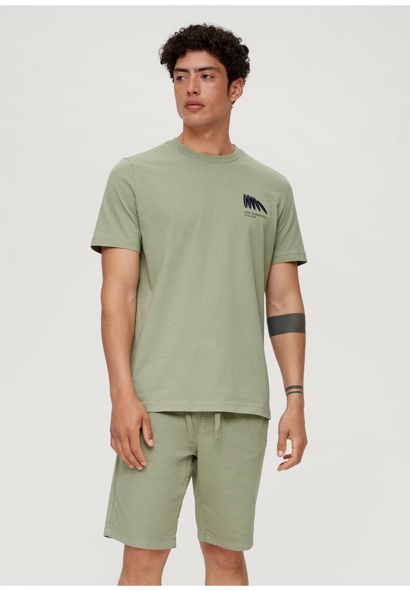 s.Oliver BERMUDA - Tracksuit bottoms - helles olivgrün