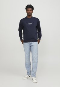 Jack & Jones JORVESTERBRO CREW NECK - Felpa - sky captain
