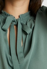 EDITED Vapaa-ajan mekko - green