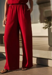 Next WIDE - Pantalon classique - red