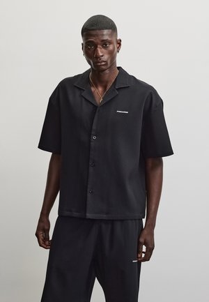 Pegador TROY PLISSEE SUMMER SHIRT - Πουκάμισο - black