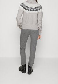 Pieces Strickpullover - off-white
