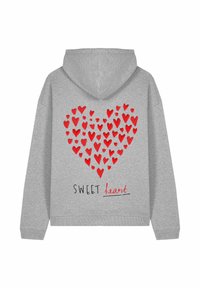 Felpa grigia con un grande motivo a cuore composto da cuori rossi sul retro e il testo "SWEET heart" in nero sottostante. Materiale in cotone.
