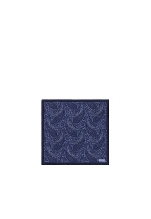 Dunkelblaues Einstecktuch mit Paisley-Muster und kleinem weißem Boggi Milano-Logo in der unteren rechten Ecke.