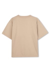 Beige katoenen T-shirt met een relaxte pasvorm, korte mouwen en een ronde hals. Soepele textuur zonder patronen of zichtbare hardwaredetails.
