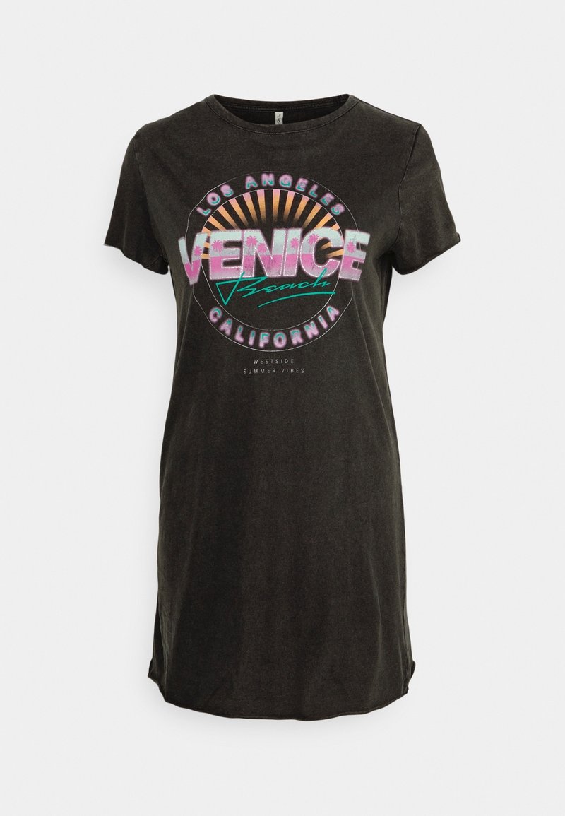 Svart bomullst-shirtklänning med ett grafiskt tryck som visar "Venice Beach, Kalifornien" i rosa och teal, rund halsringning, korta ärmar, knälängd.