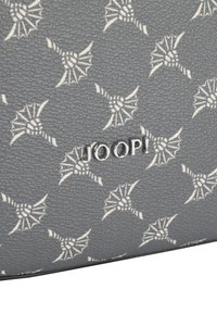 JOOP! CORTINA ALARA HOBO - Taška cez plece - castlerock
