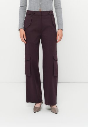 PANTS - Pantaloni cargo - burgundy