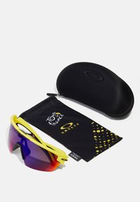 Oakley SPHAERA UNISEX - Sonnenbrille - matte yellow/prizm road