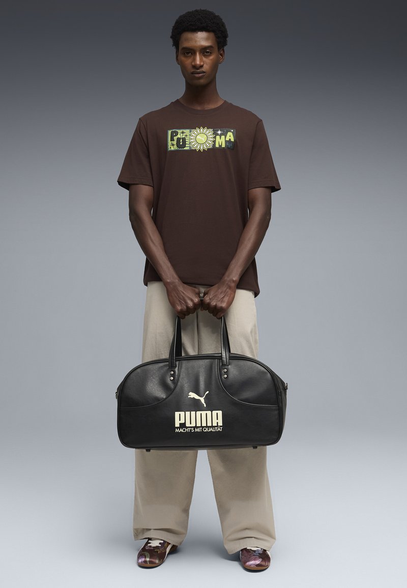 Puma Triko s potiskem - chocolate brown