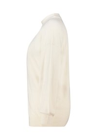 Crèmekleurige trui met een hoge halslijn, lange mouwen, geribbelde boorden en zoom, zachte textuur, gladde stof en zonder zichtbare patronen of logo's.