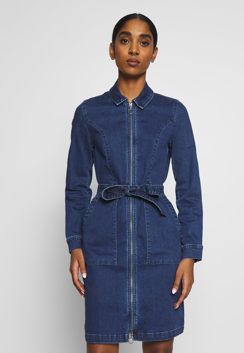 ONLY ONLCHIGO DRESS Denim dress medium blue denim/blue denim