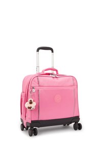 Rullande kabinväska, rosa texturerat tyg, dubbla dragkedjor, framficka, förstärkt botten, grå accenter, fäst mjuk charm, fyra hjul.