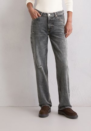 - Jeansy Straight Leg