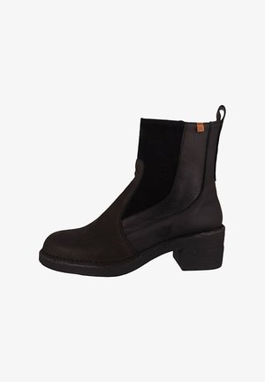 El Naturalista Ankle Boot - black