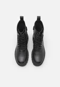 Calvin Klein Jeans Snørestøvletter - triple black