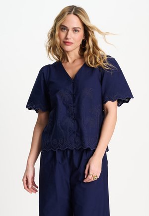 POM Amsterdam, BLOUSE - BRODERIE ANGLAISE NIGHT BLUE - Blouse - blue
