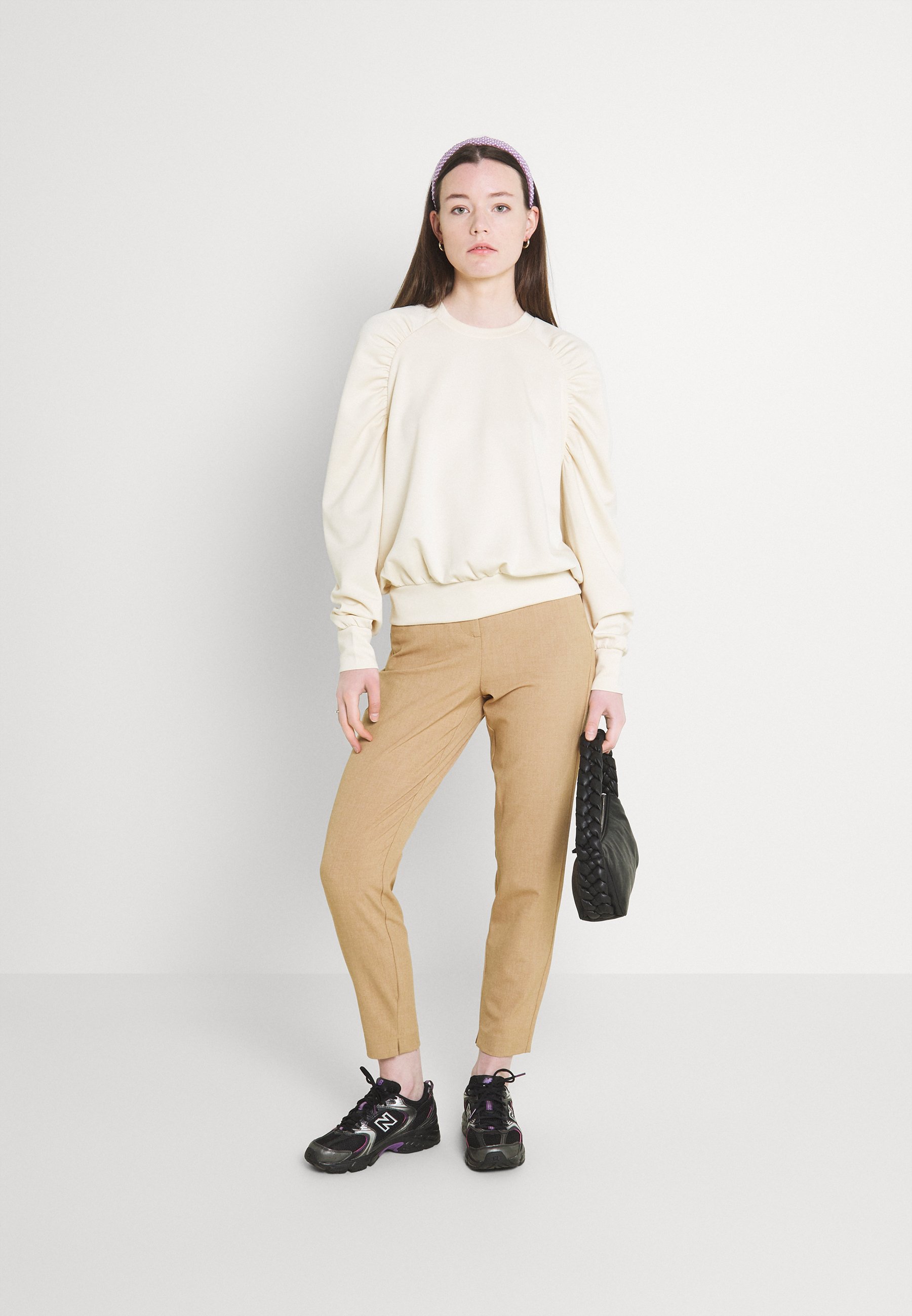 Femme DANTA PANTS CROP - Pantalon classique Femme DANTA PANTS CROP - Pantalon classique