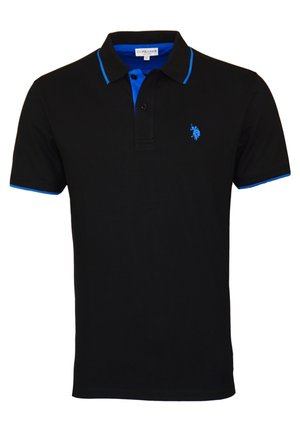Czarna koszulka polo z niebieskim obszyciem na kołnierzyku i rękawach, zapięcie na dwa guziki oraz małe niebieskie haftowane logo na lewej piersi.