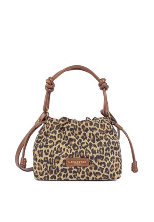 Piccola borsa a mano con manici in pelle marrone e tessuto con stampa leopardata, con etichetta "Lancaster Paris" sul davanti.