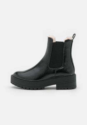 ONLBRANDIE CHELSEA - Platform ankle boots - black