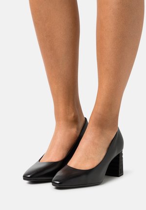 Classic heels - black
