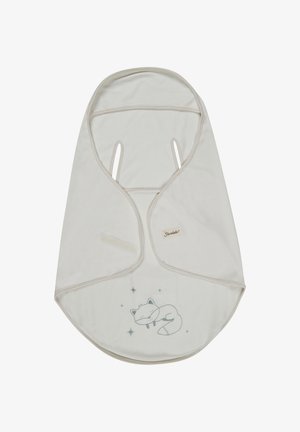 Cremfarbener Wickeltuch mit weicher Textur, versehen mit einem schlafenden Fuchs-Design und einem kleinen Markenetikett, entworfen mit Armöffnungen für das Baby.
