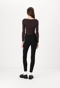 ONLY Leggings - Byxor - black