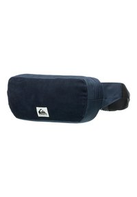 Námornícky modrý kordurový bum bag s hladkým, štruktúrovaným dizajnom, ktorý má zips a biele logo na prednej strane.