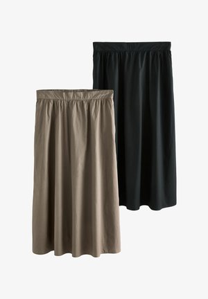 Dwie spódnice na elastycznej talii: jedna w jasnobeżowym materiale, a druga w czarnym, obie charakteryzują się zwiewnym krojem w literę A i gładką teksturą.