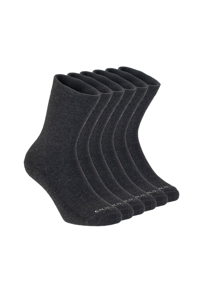 Sześć par gładkich, ciemnoszarych skarpetek do kostek starannie ułożonych obok siebie na białym tle.