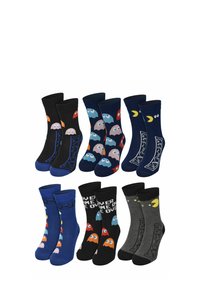 Set di otto calze con motivi di video giochi. I colori includono nero, blu, grigio e multicolore. I design comprendono fantasmi e personaggi.