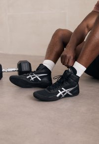 SNAPDOWN UNISEX - Sapatilha de treino - black/white