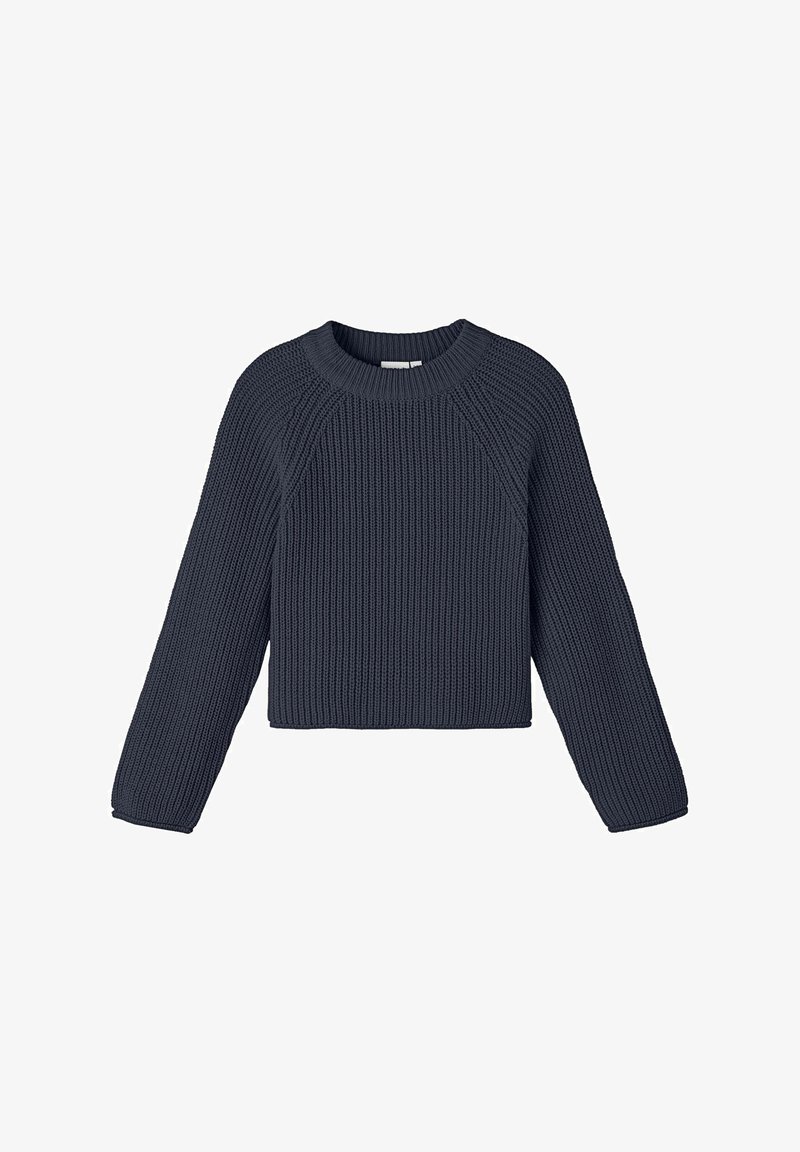 Pull épais en maille bleu foncé avec manches longues et col rond, présentant une coupe courte et légèrement carrée.