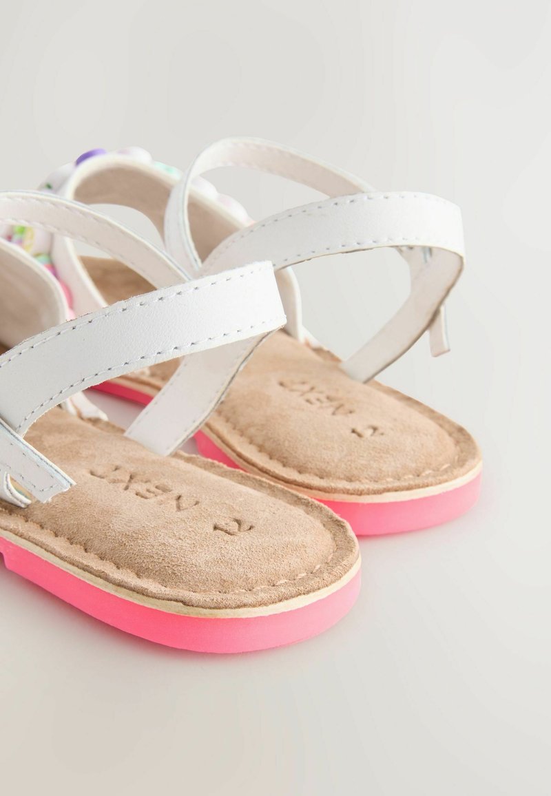 CHAUSSURES GOLF GRIP WATERPROOF FILLE - BLANC ET ROSE INESIS