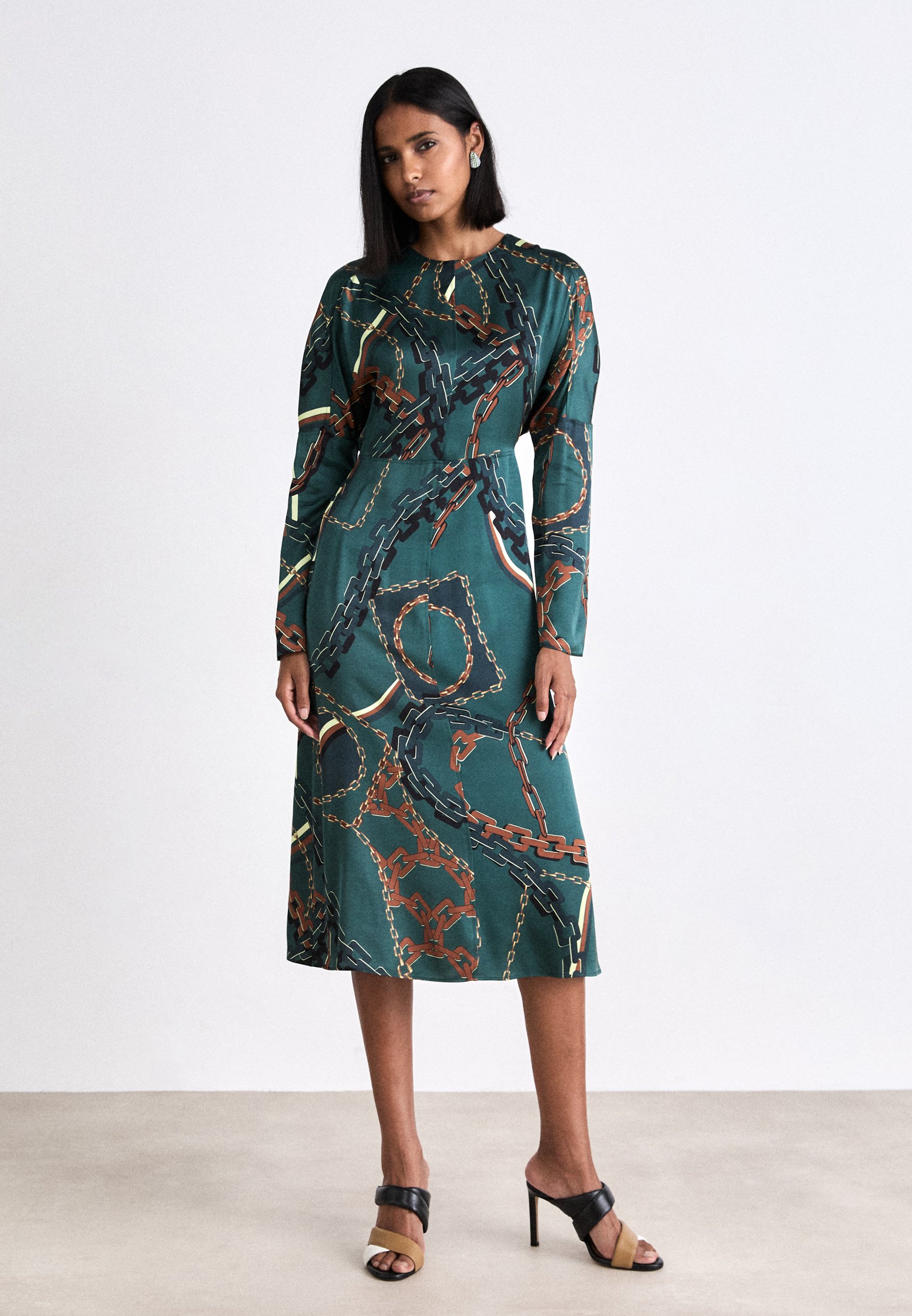 Marc Cain Shift dress - soft forest/dark green - Zalando.ie