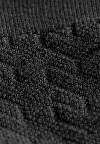 CEP COMPRESSION ULTRALIGHT - Kniestrümpfe - black grey