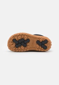Reima LOSKARI UNISEX - Botas para la nieve - black