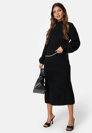 ELORA - Jumper - black