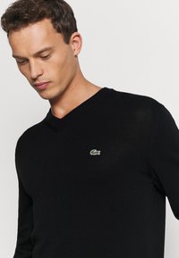 Lacoste Jumper - black