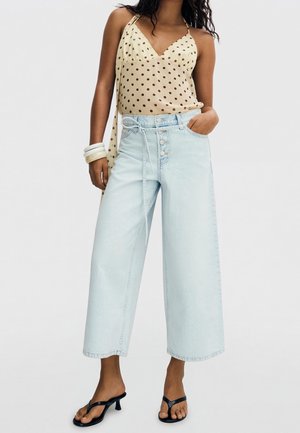 Bershka, Jean coupe décontractée - light blue