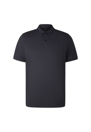 Marineblauwe polo met korte mouwen, textuurstof, drieknoopsluiting en subtiele branding aan de linkerkant.