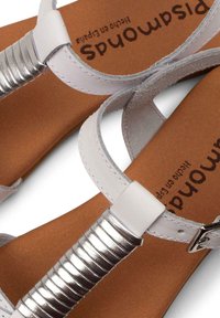 Pisamonas Sandals - blanco