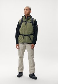 Helly Hansen ESCAPE INS VEST - Chaleco - green