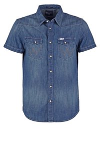 Kortärmad denimskjorta i mörkblå med nedknäppt krage, två bröstfickor med 'W'-stickningsmönster och rundad nederkant.
