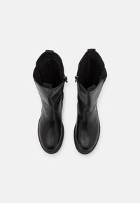 Marco Tozzi Plateaustøvler - black