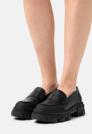ONLTOLA LOAFER - Slip-ons - black