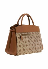 Sac à main en cuir marron avec un corps en tissu beige texturé, comprenant une poche zippée et un motif de logos. Poignées robustes pour le transport.