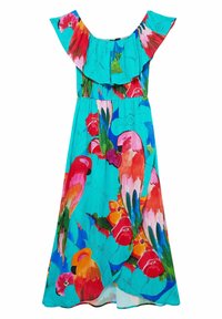 Robe maxi colorée avec un col à volants dénudé, arborant un imprimé vibrant d'oiseaux tropicaux et de fleurs sur un fond turquoise.