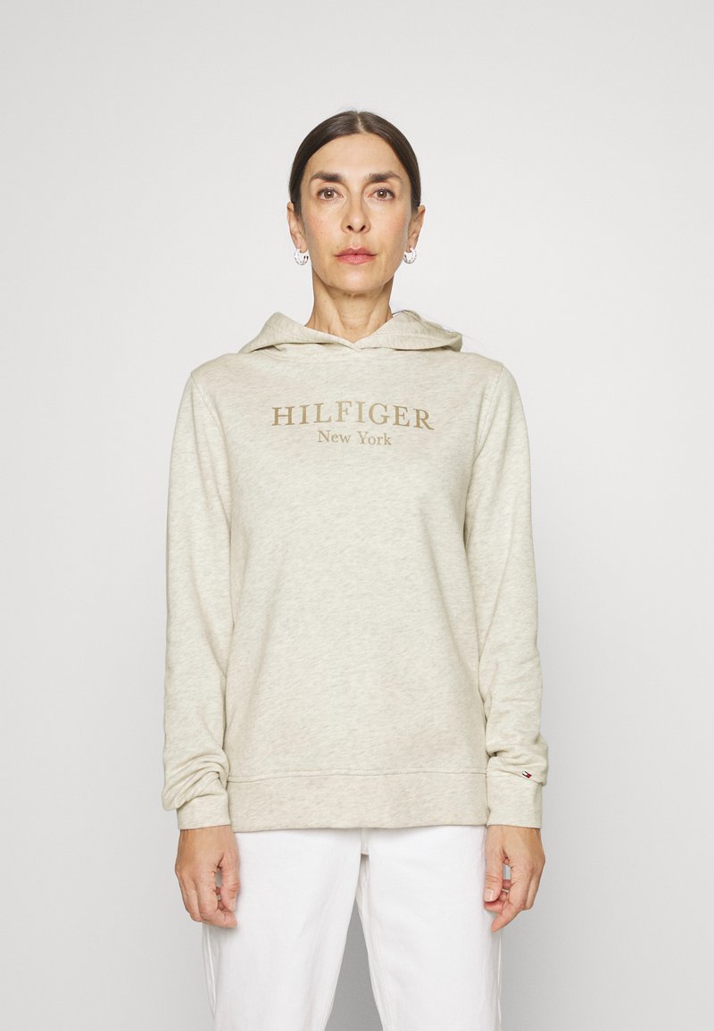 Cottotech Hoodie: Oatmilk